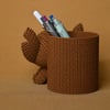 3d Baskı Knitted Kalemlik - Sevimli Karakterli Masaüstü Kalem Organizeri-kahverengi Çok Renkli