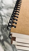 Spiralli Notebook, Kraft Kapaklı, A5 Boyut 15x21 Cm , 100 Yaprak Noktalı Çok Renkli