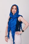 Shawl: Lüks Saten İpek Saks Mavisi Krinkle Şal (68x190 cm)