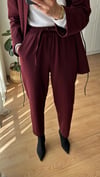 BORDO HAVUÇ MODEL PANTOLON