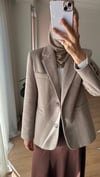 KEMERLİ BALIKSIRTI KAŞE CEKET