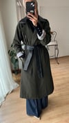 KROKODİL DETAYLI TRENÇKOT