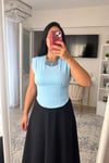 Mavi Modal Kumaş Kısa Kol Önü Uzun Body