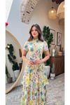 Sarı Sakura Çiçeği Desenli Elbise-DAR KALIP