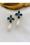 Damla İnci Detay Çiçek Küpe (5 CM)
