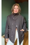 Çıtçıtlı funnel neck (dik yaka) kısa trençkot