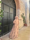 HR-1228H&R ButikKyl- Mosa Dal Desen Şallı Abaya Camel