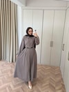 HR-0856H&R ButikMoi- Seli Bel Detaylı Elbise Vizon