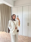 HR-1546H&R ButikTB - Willa Kemeri Detaylı Keten Takım Ekru