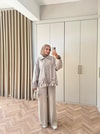 HR-2992H&R ButikFus- Yaprak Detaylı Trenç Vizon