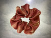 yanar-doner-renkli-saten-kumas-lastikl-6eb869.jpg