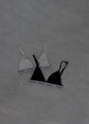 Beyaz V Black Bra