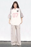 Beyaz Ballet 07 Number V Yaka Forma Unisex T-shirt