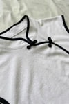 Beyaz Mandarin Yaka Kırmızı Şeritli Qipao Y2K Kısa Kollu Crop