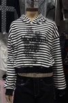 Beyaz Siyah Çizgili Gotik Skull Motifli Y2K Kapüşonlu Sweatshirt