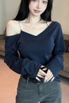 Lacivert Zincir Detaylı Asimetrik Kesim Y2K Uzun Kollu Crop