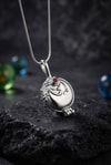 Silver Vervain Madalyon Kırmızı Taşlı Gotik Kolye