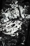 Siyah Grunge Tipografik Gotik Y2K Unisex Uzun Kollu Gömlek
