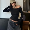 Siyah Madonna Yaka  Uzun Kollu Crop Bluz