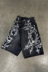 Siyah Yıkamalı Tribal Grafiti Gotik Y2K Unisex Şortolon