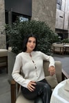 Damla Dekolteli Düğmeli Kazak Krem