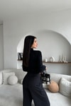 Yumoş Dik Yaka Kazak Siyah