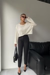 Yuvarlak Yaka Triko Crop Kazak Krem