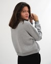  Kadın Nakış Detaylı Üç İplik Şardonlu Sweatshirt