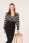 Beyaz Bel Kuşaklı Triko Elbise 2021