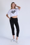 Beyaz Caramel Baskı Crop Tişört 5164