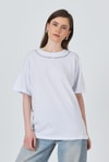 Beyaz Yaka Yazı Baskılı Oversize Pamuklu Tişört 2150-34M