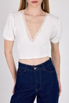 Bluz-Beyaz Dantel Detaylı Bürümcük Kumaş Crop Bluz 2231-rulem