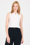 Bluz-Beyaz  V Yaka Kolsuz Crop Bluz 8027-rulem