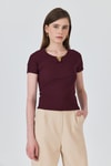 Bluz-Bordo Yaka Aksesuar Detaylı Örme Tişört 2224-rulem
