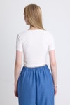 Bluz-Ekru Kare Yaka V Kesim Detaylı Crop Bluz 10432-rulem