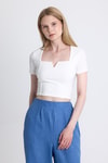 Bluz-Ekru Kare Yaka V Kesim Detaylı Crop Bluz 10432-rulem