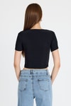 Bluz-Siyah Kare Yaka V Kesim Detaylı Crop Bluz 10432-rulem