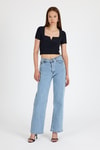 Bluz-Siyah Kare Yaka V Kesim Detaylı Crop Bluz 10432-rulem