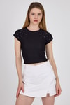 Bluz-Siyah Omuz Boncuk Detaylı Slim Fit Crop Tişört 9208M-rulem