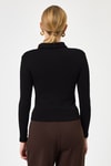 Bluz-Siyah Polo Yaka Düğmeli Uzun Kollu Bluz 8222A-rulem