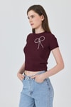 Bordo İnci Kurdele İşlemeli Crop Slim Fit Tişört 2229