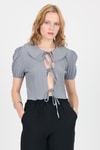 Gri Bağlama Detaylı Bebe Yaka Crop Bluz 8064