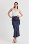 İndigo Beli Lastikli Saten Midi Etek 9427