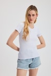 Kadın Body-Beyaz Slim Fit Bisiklet Yaka Kısa Kollu Tişört 2214-rulem