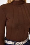 Kadın Body-Kahverengi Uzun Kollu Yarım Balıkçı Yaka Dikiş Detaylı Kadın Body 8225A-rulem