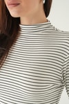 Kadın Body-Yarım Boğaz Çizgili Badi 8374A Beyaz -rulem