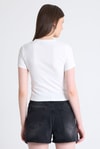Kadın Tişört-Beyaz Ayıcık İşlemeli Slim Fit Crop Tişört 2217-rulem