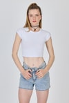 Kadın Tişört-Beyaz Bisiklet Yaka Pamuklu Slim Fit Crop Tişört 9199M-rulem