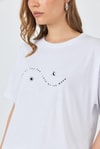 Kadın Tişört-Beyaz Yazı Baskılı Oversize Pamuklu Tişört 2150-32M-rulem