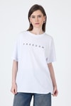 Kadın Tişört-Beyaz Yazı Baskılı Pamuklu Oversize Tişört 2150-3M-rulem
